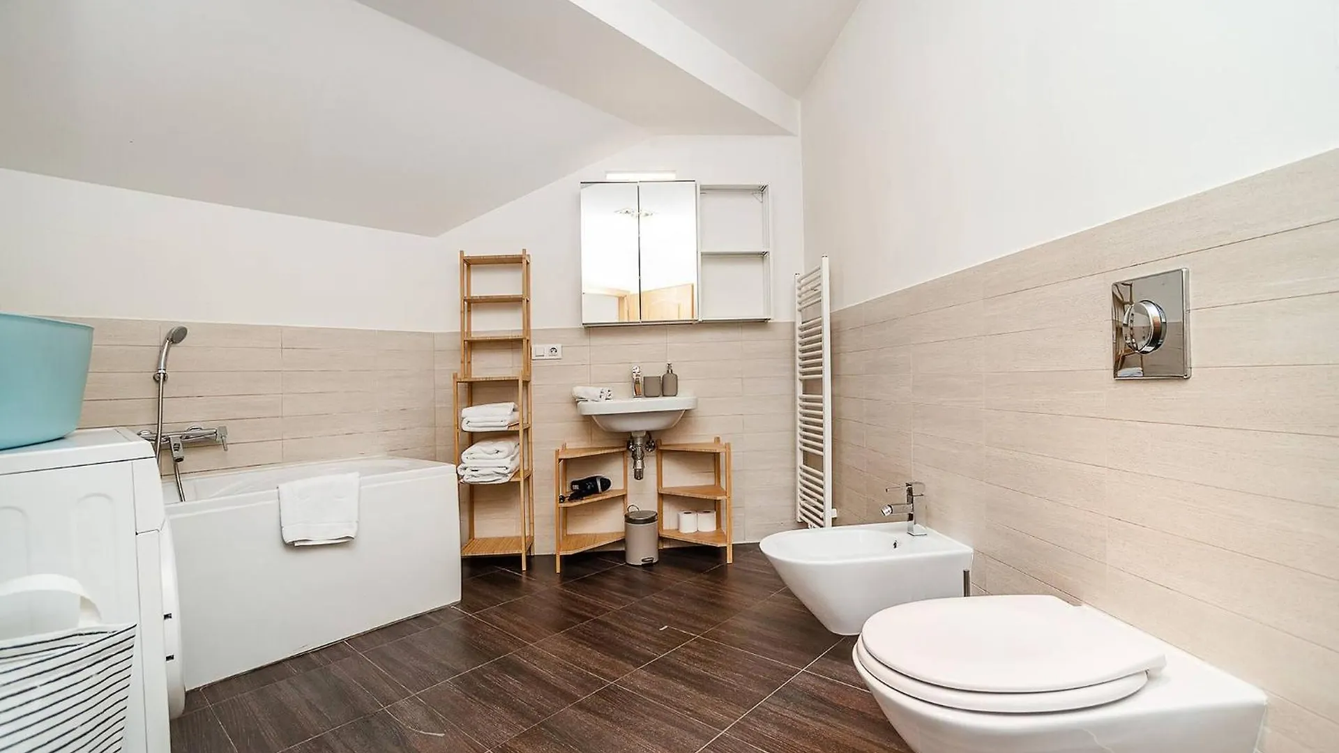 Lavish And Chic Duplex Apartment For Families And Couples براغ 0*,  جمهورية التشيك